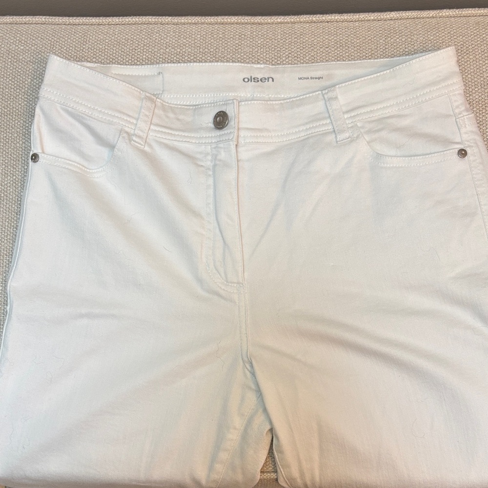 Olsen Women's White ankle Jeans with embroidered cuff - 10